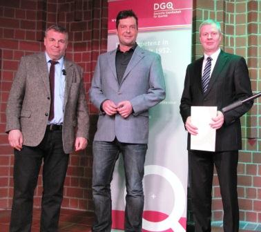 Die neugewählte Regionalkreisleitung Emsland: von rechts: RKL Thorsten Herbrüggen (Ternion GmbH), stellvertr. RKL Stefan Knelangen (BBS Lingen) und der Referent Kai-Uwe Behrends (LGS Nord der DGQ)